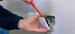 Fixing electrical outlet
